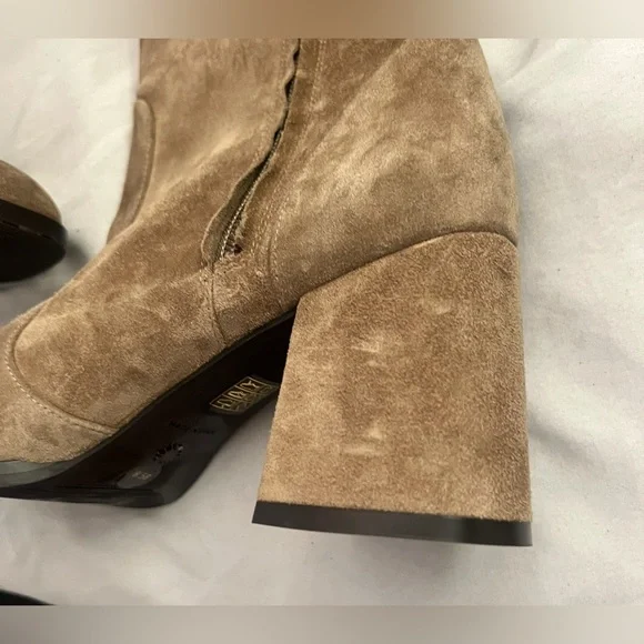 Stuart Weitzman Flared Block Heel Brown Suede Knee Boots $895 8.5 B - Picture 3 of 7
